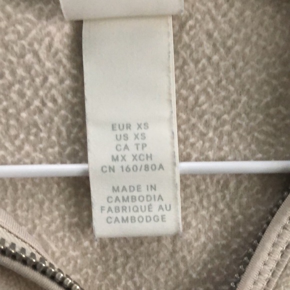 Woman Jacket - Picture 2 of 5